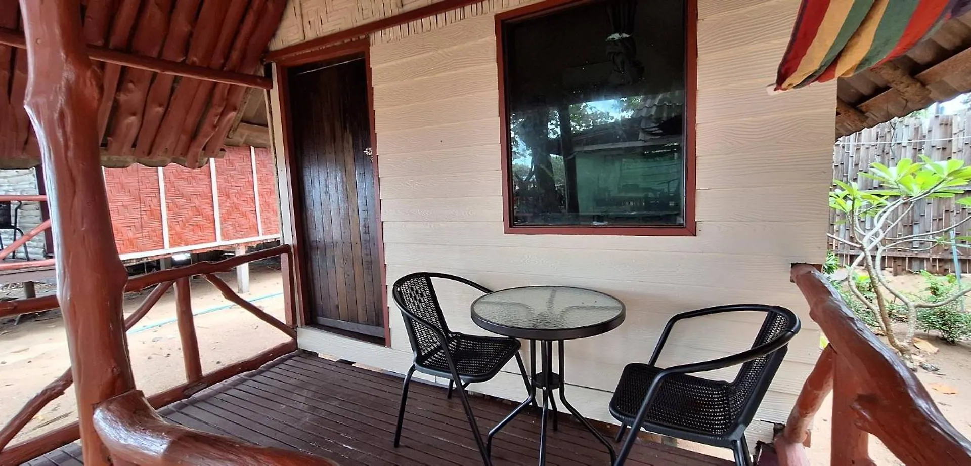 Breizh Cape Beach Bungalows Koh Lanta Lodge